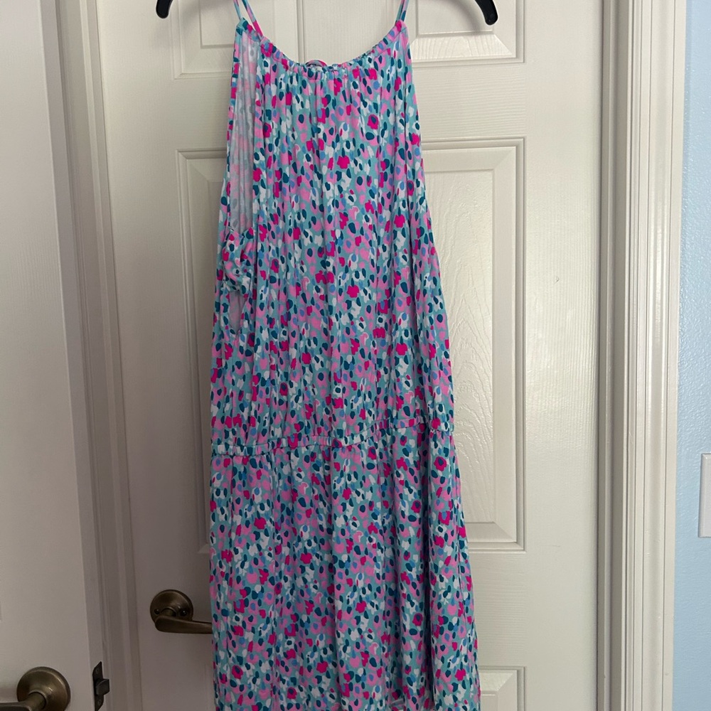 Colorful Sleeveless romper. Great for summer!